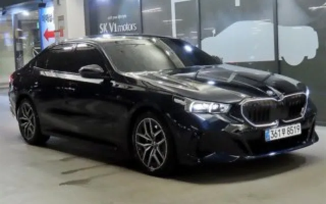 GV80쿠페일렉트리파이드 중고차 5시리즈 (G60) 520i 매물 사진 9 - 2026/02 10,326km