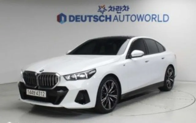 GV80쿠페일렉트리파이드 중고차 5시리즈 (G60) 520i 매물 사진 17 - 2025/11 6,366km