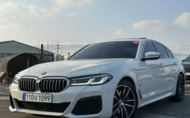 GV80쿠페일렉트리파이드 중고차 5시리즈 (G30) 520i M 스포츠 매물 사진 6 - 2022/01 117,265km